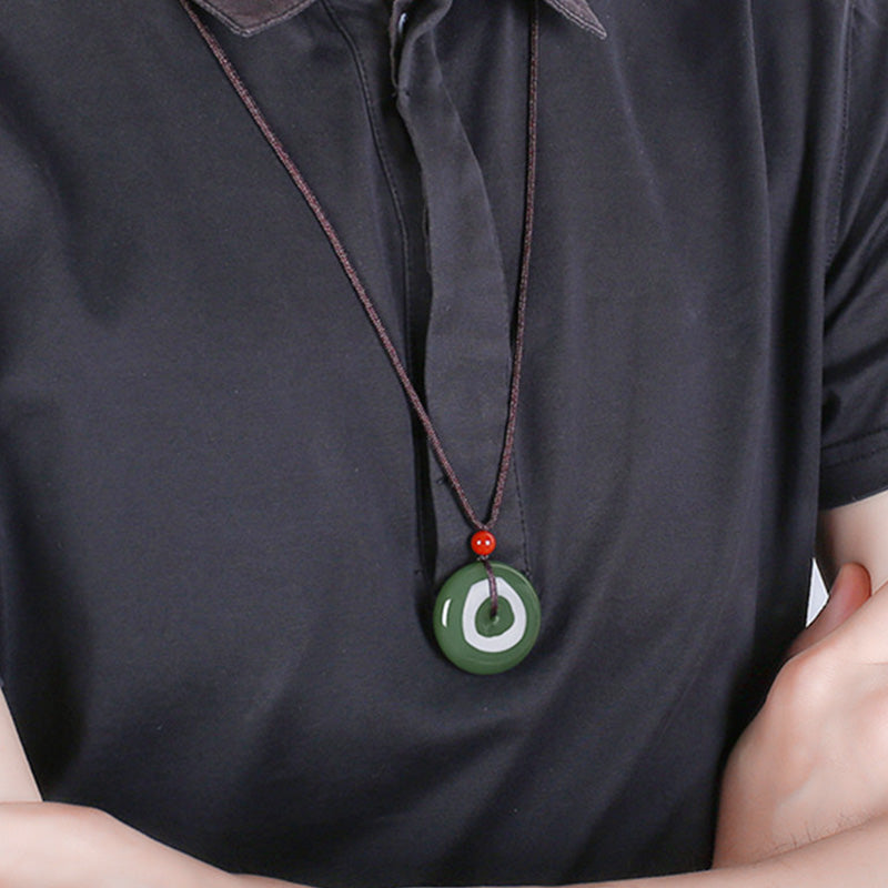 Natürliche runde Jade Friedensschnalle Wohlstand Halskette String Anhänger