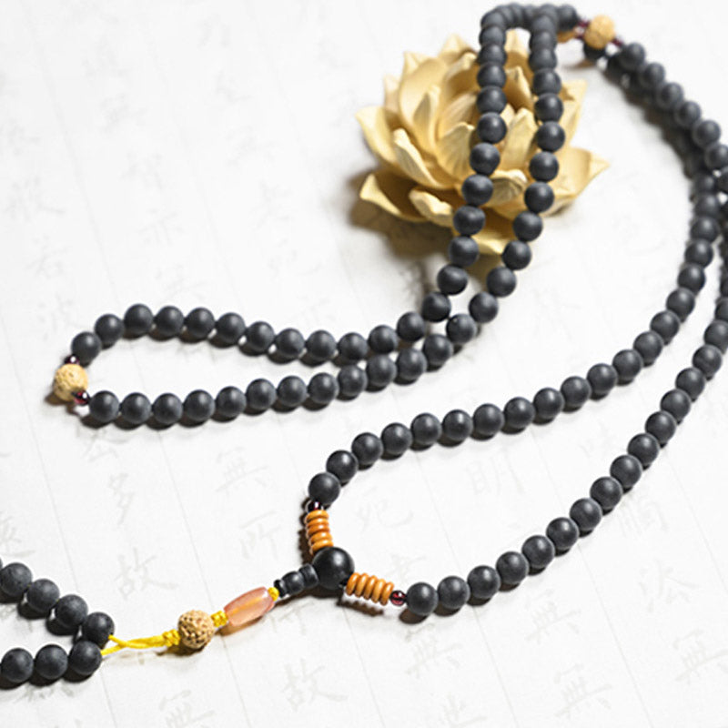 Buddha Stones Tibetisches Mala-Zypressen-Bodhi-Samen-Heilarmband aus rotem Achat