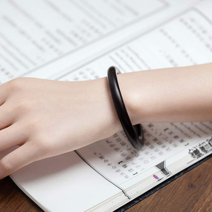 Buddha Stones Tibetisches kleines Blatt rotes Sandelholz Ebenholz grünes Sandelholz Schutzarmband Armreif