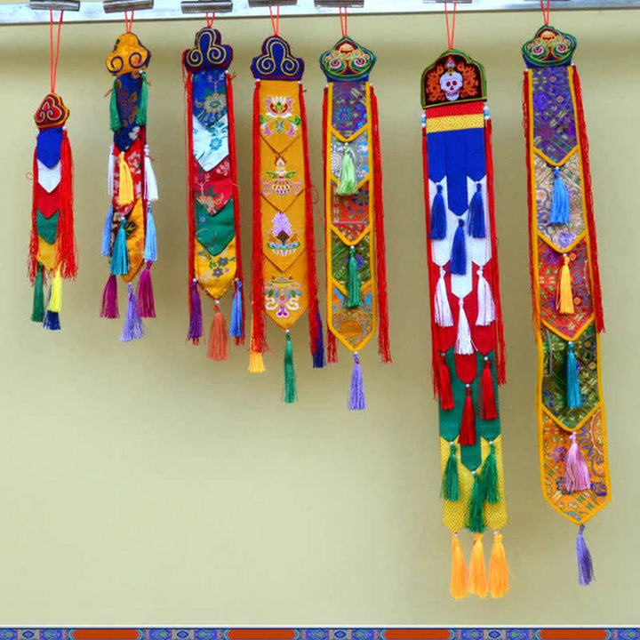 Lotusblume Acht glückverheißende Symbole Meditation Erleuchtung Bunte Quasten Wandkunst