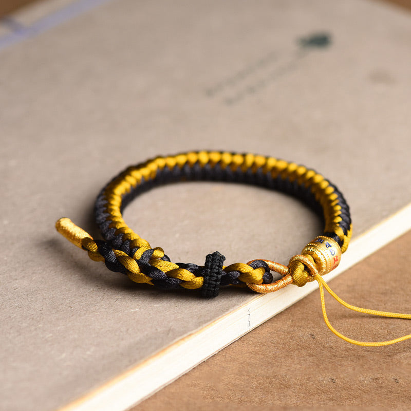 Buddha Stones Handgefertigtes tibetisches Armband mit Drachenschuppen-Seil, Om Mani Padme Hum, Reinheit aus tibetischem Schwarzgold