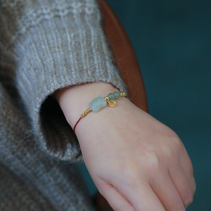 Buddha Stones Chinesisches Sternzeichen Tiger Jade Wohlstand Rotes Schnurarmband