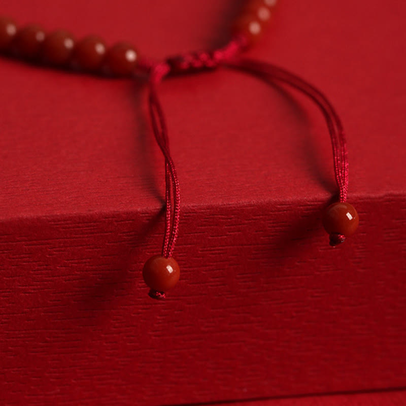 Buddha Stones Natürliches rotes Achat-Hetian-Jade-Armband mit doppelter Friedensschnalle