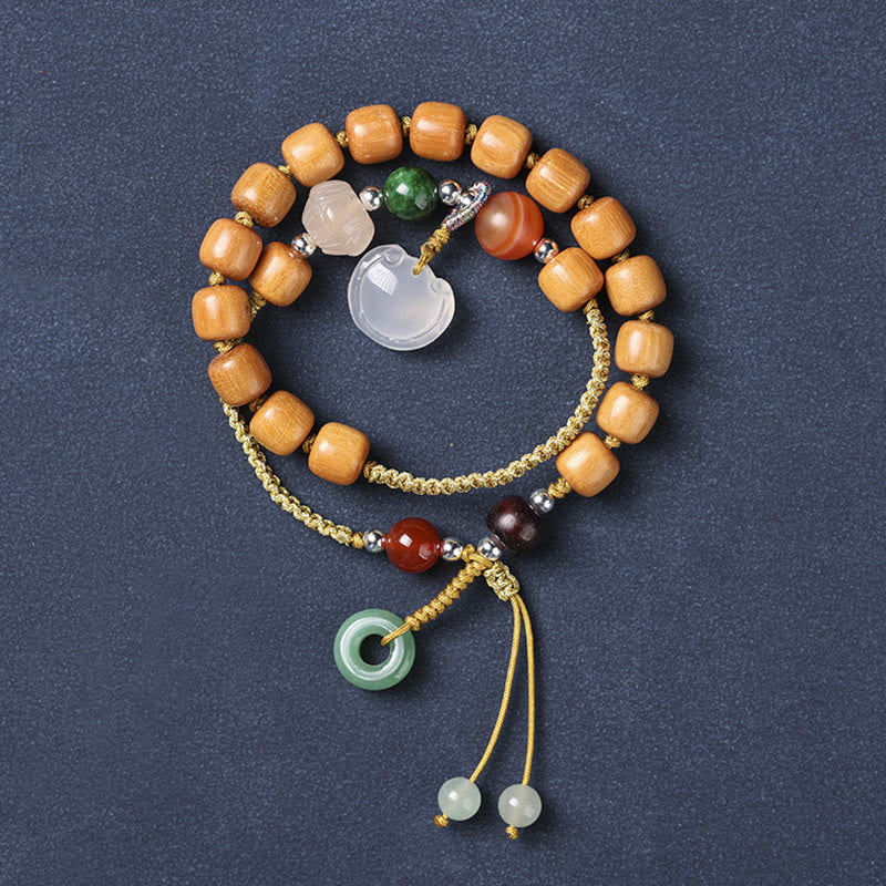 Buddha Stones Grünes Sandelholz-Chalcedon-Peace-Schnalle-Charm-Beruhigendes Doppelwickelarmband
