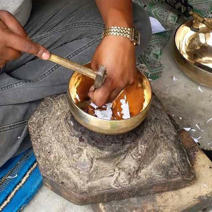 Buddha Stones Tibetische Meditationsschale für Heilung und Achtsamkeit Om Mani Padme Hum Klangschale
