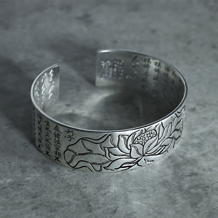 Buddha Stones Tibetisches Lotus-Glücksarmband aus Weiß Kupfer