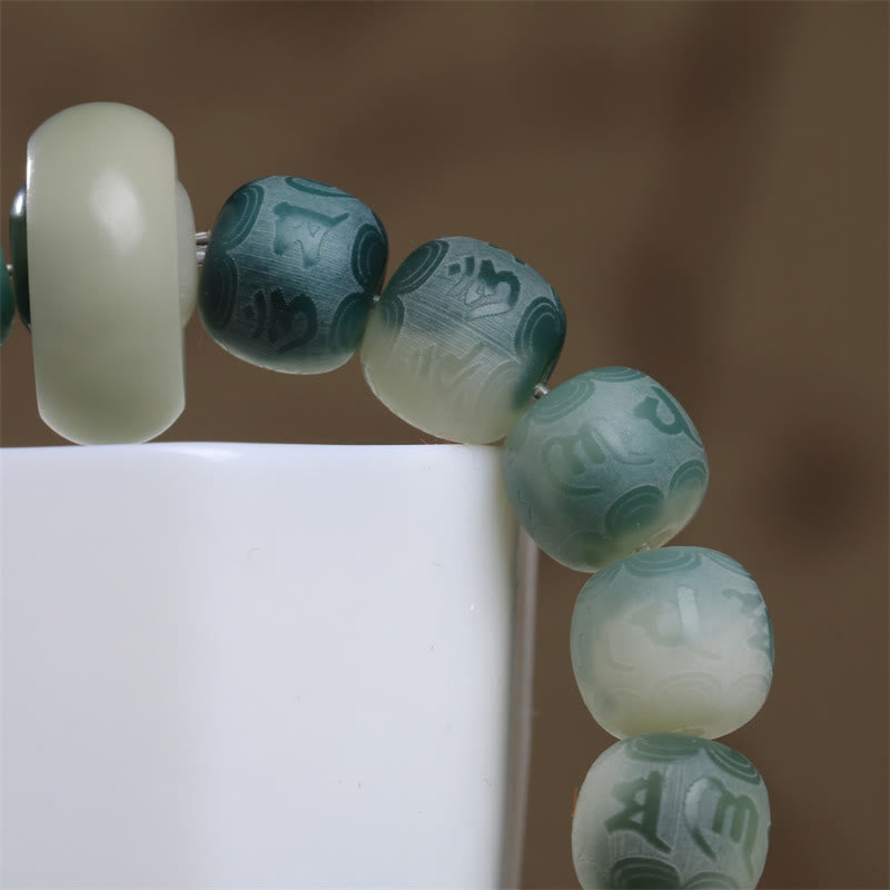 Buddha Stones Bodhi Seed Om Mani Padme Hum Armband mit Gravur „Keep Away Evil Spirits“.