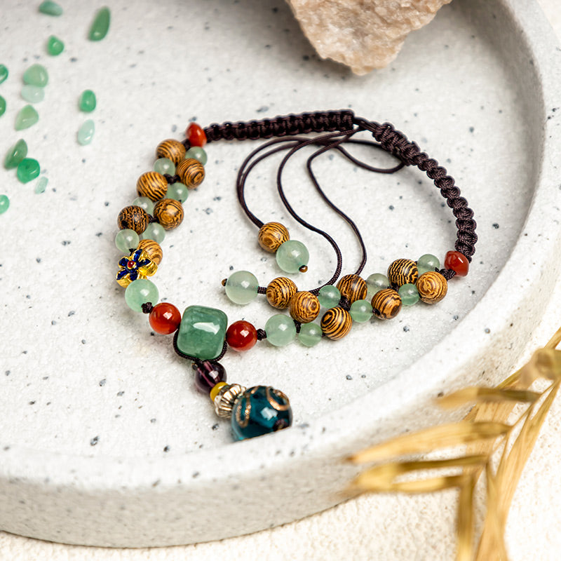 Fußkettchen zum Schutz des Gleichgewichts aus Buddha Stonesn, Wengeholz, grünem Aventurin