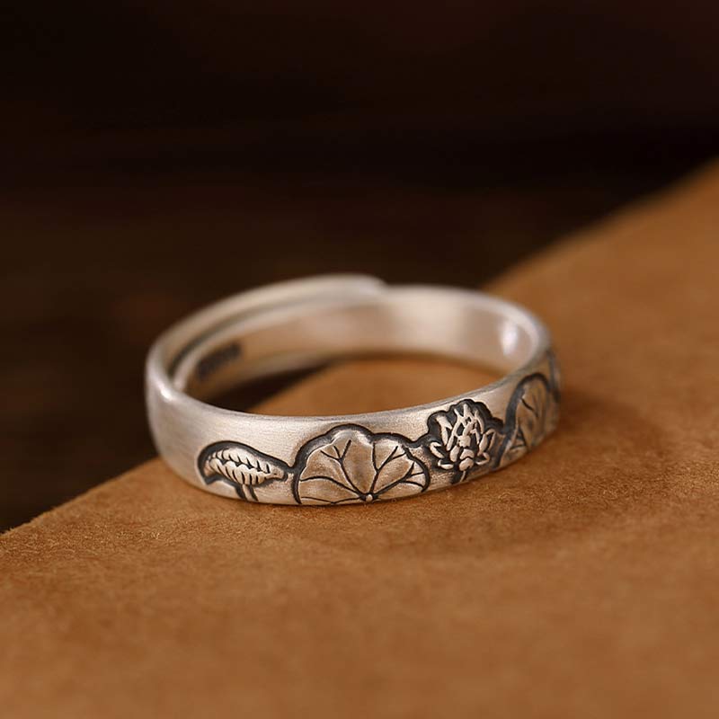 Erleuchtungsring aus 999er-Sterlingsilber mit Lotus- und Pfingstrosenblüten