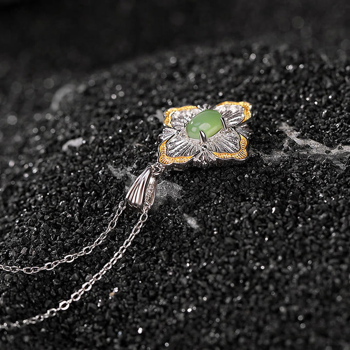 Buddha Stones 925 Sterling Silber vergoldet Hetian Cyan Jade Rhombus Design Glück Heilung Halskette Anhänger