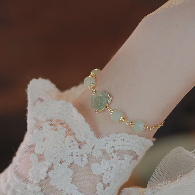 Buddha Stones 14K vergoldetes Hetian Jade Rosenblüten-Glückskettenarmband