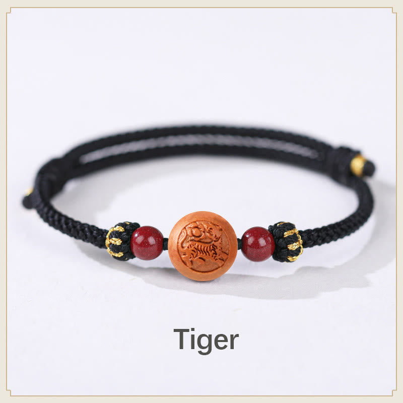 Armband mit Buddha Stonesn, natürlichem Pfirsichholz, chinesischem Sternzeichen Fu, geschnitztem Zinnober-Reichtumsarmband