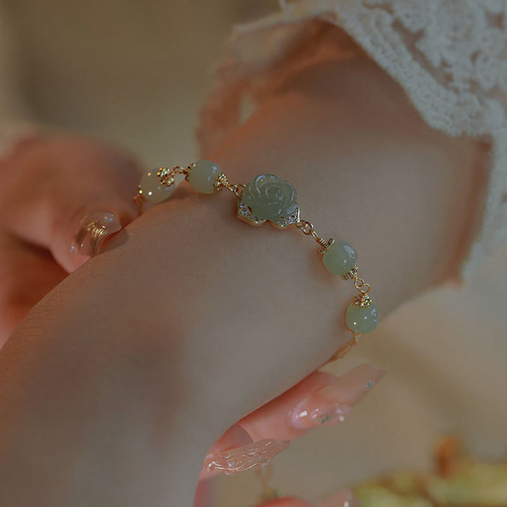 Buddha Stones 14K vergoldetes Hetian Jade Rosenblüten-Glückskettenarmband