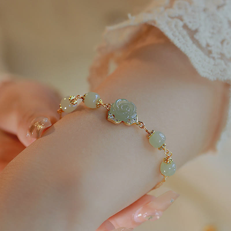 Buddha Stones 14K vergoldetes Hetian Jade Rosenblüten-Glückskettenarmband
