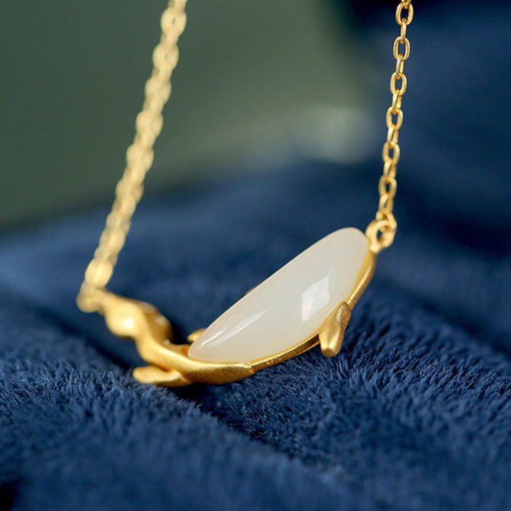 Buddha Stones Halskette mit Anhänger aus 925er-Sterlingsilber, Weiß Jade, Delphin, Glück