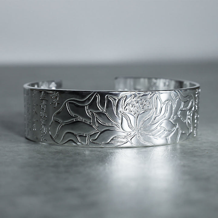 Buddha Stones Tibetisches Lotus-Glücksarmband aus Weiß Kupfer