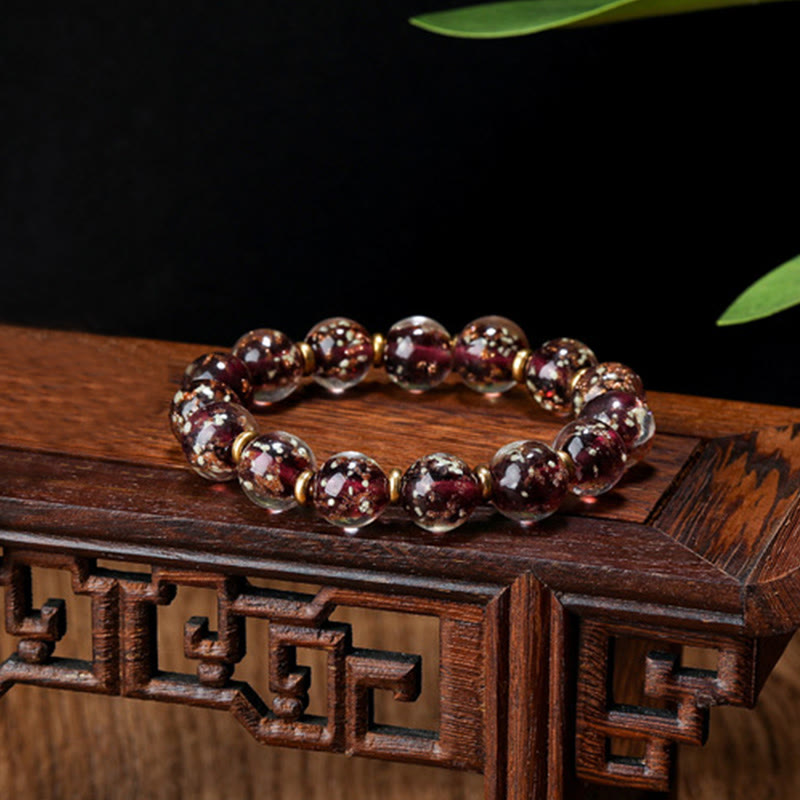 Buddha Stones Gold Schlucktier Familie Charm Leuchtendes fluoreszierendes Liuli-Glasperlen-Erfolgsarmband