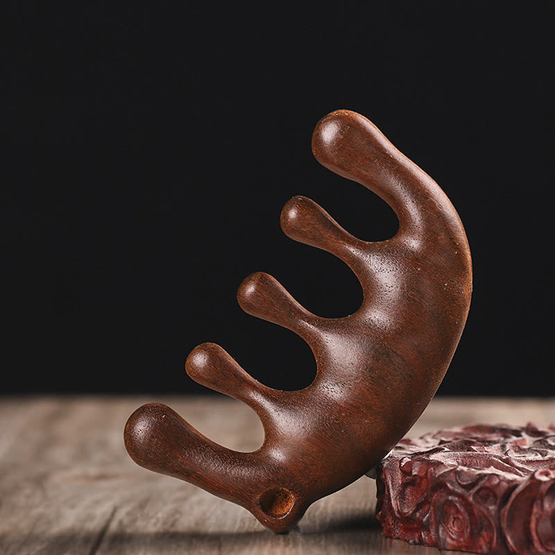 Schlichter, beruhigender Quasten-Massagekamm aus grünem Sandelholz