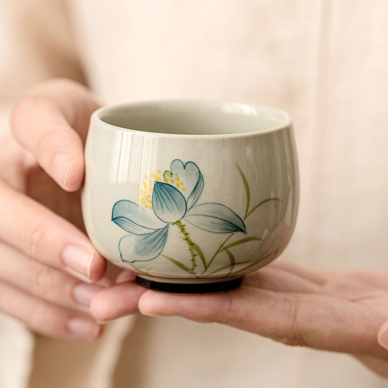 Buddha Stones Handbemalte Lotusblüten-Teetasse aus Keramik, Kung-Fu-Teetasse