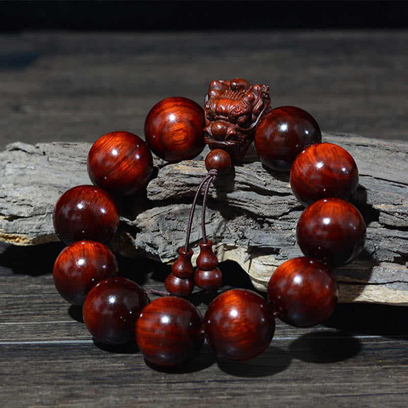 Buddha Stones, Rosenholz, grünes Sandelholz, kleines Blatt, rotes Sandelholz, Adlerholz, Drache geschnitztes Schutzarmband