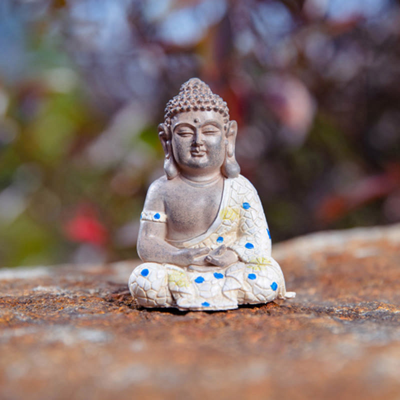 Meditierender Zen-Buddha-Gelassenheitsharz-Statuenfigur, Heimdekoration - image 9