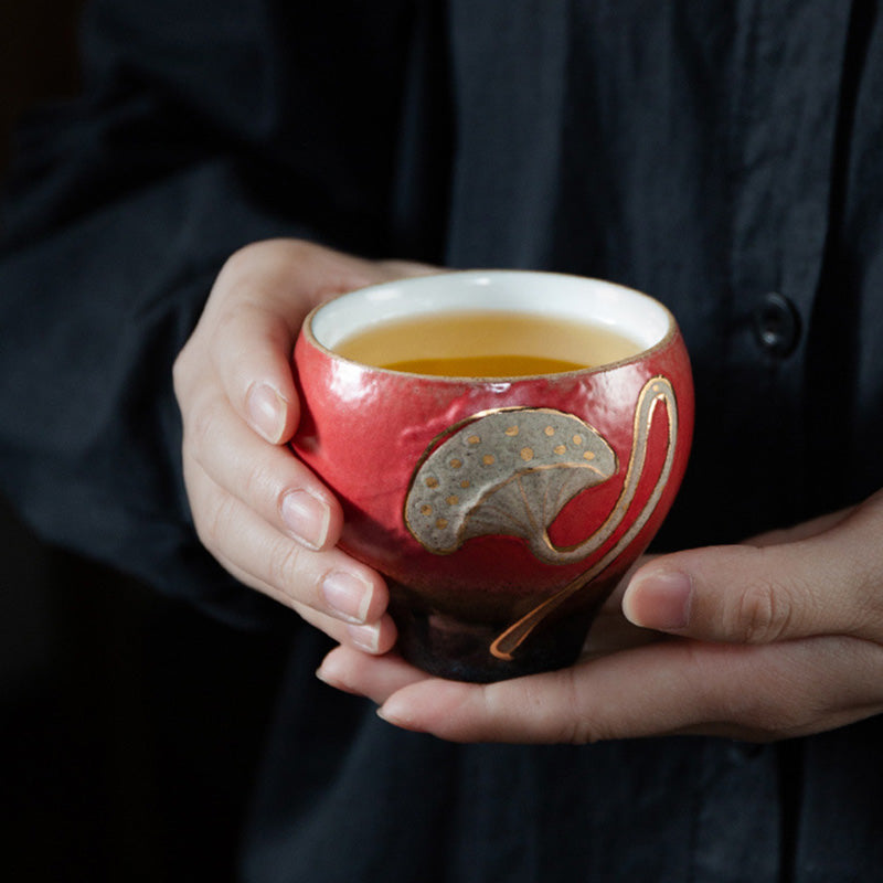 Buddha Stones Teetasse mit Lotus-Pod-Gravur, Kung-Fu-Teetasse