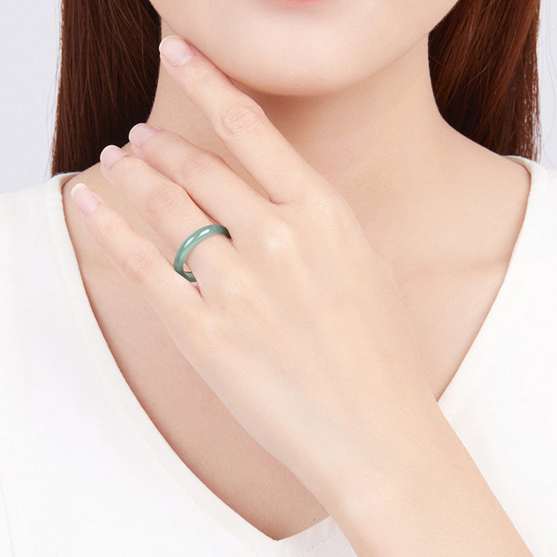 Buddha Stones Ring zum Schutz des Wohlstands aus natürlicher Jade