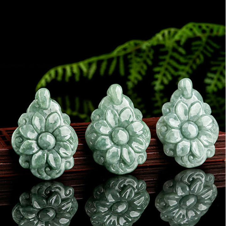 Buddha Stones Natürliche Jade Kalanchoe blossfeldiana Blumenmuster Glück Halskette Anhänger