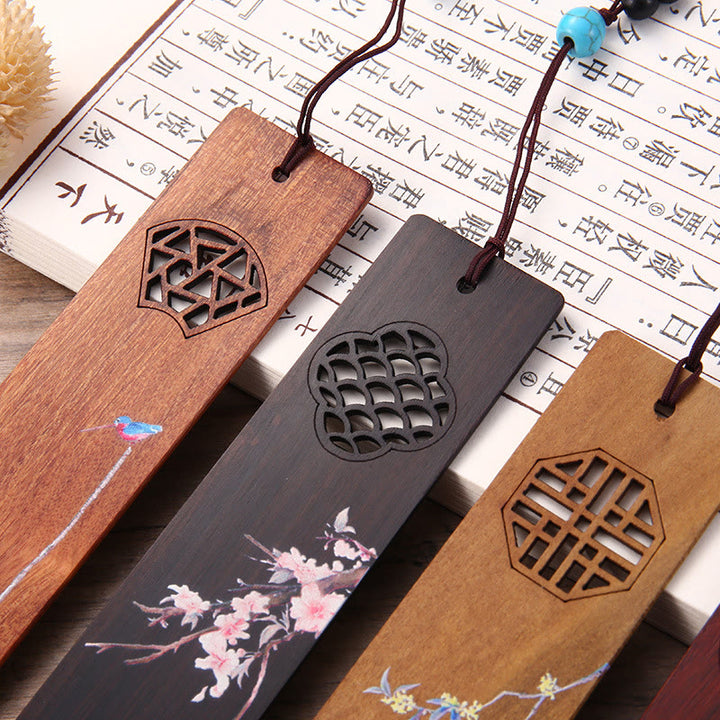 Buddha Stones 4 Stück Vier Jahreszeiten Pflaumenorchidee Bambus Chrysantheme Pekingoper Maske Holz Lesezeichen mit Geschenkbox - image 8
