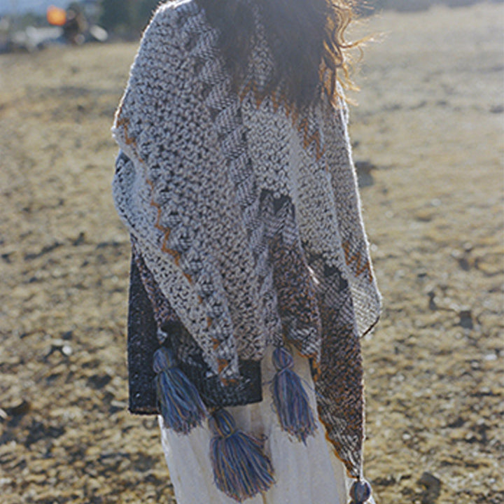Tibetischer Schal mit Buddha Stonesn, grau-braun gestreift, gestrickte Quasten, gemütlicher Winter-Reiseschal - image 7