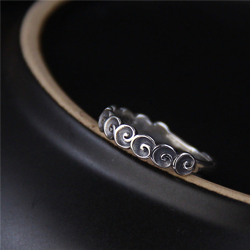 Buddha Stones Ring aus 925er-Sterlingsilber mit der Gravur „Glücksbringende Wolken“. - image 1