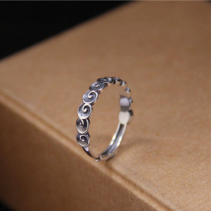 Buddha Stones Ring aus 925er-Sterlingsilber mit der Gravur „Glücksbringende Wolken“. - image 3