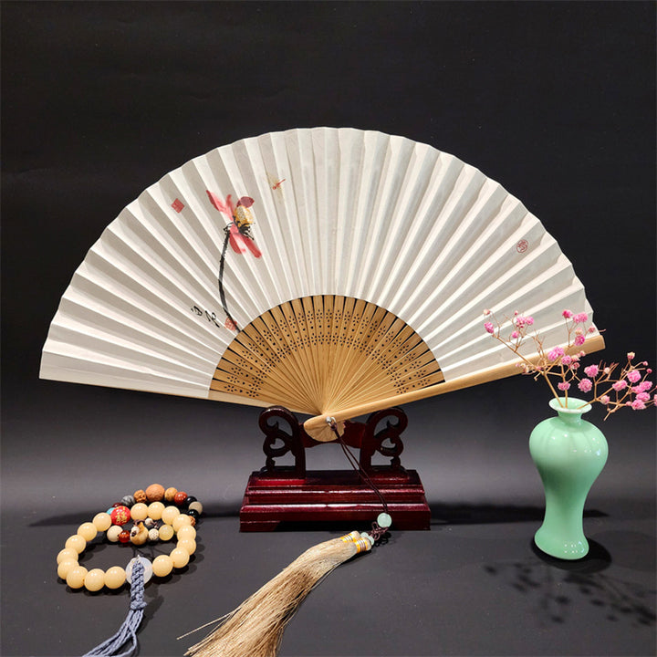 Buddha Stones, ein Panorama von Flüssen und Bergen, Kraniche, Orchideen, Blumen, Papier, Bambus, handgehaltener Seidenbambus-Faltfächer, 22 cm - Roter Lotus 22 cm - image 11