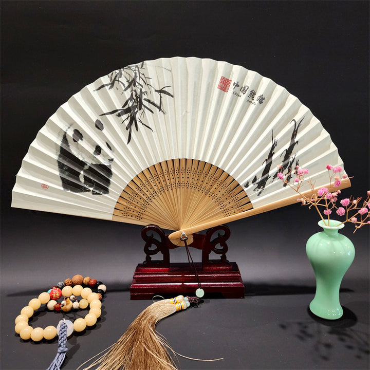 Buddha Stones, ein Panorama von Flüssen und Bergen, Kraniche, Orchideen, Blumen, Papier, Bambus, handgehaltener Seidenbambus-Faltfächer, 22 cm - Panda 22 cm - image 14