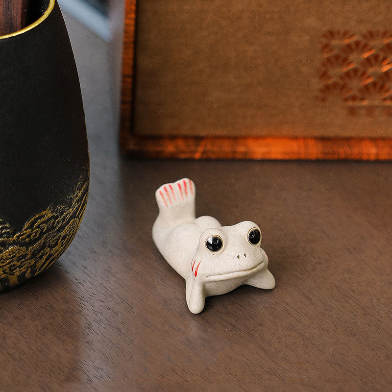 Buddha Stones Mini Kleiner betender Frosch Keramik Reichtum Wohlstand Zuhause Tee Haustier Figur Dekoration - Kleiner Frosch 5,5 x 3,5 x 3 cm - image 3