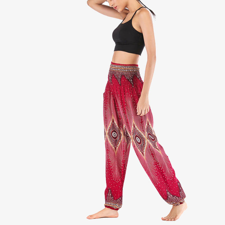 Buddha Stones Herren-Yogahose mit Pfauenfedern, lockere, gesmokte Haremshose mit kleinem Auge und Pfauenfedern - image 9