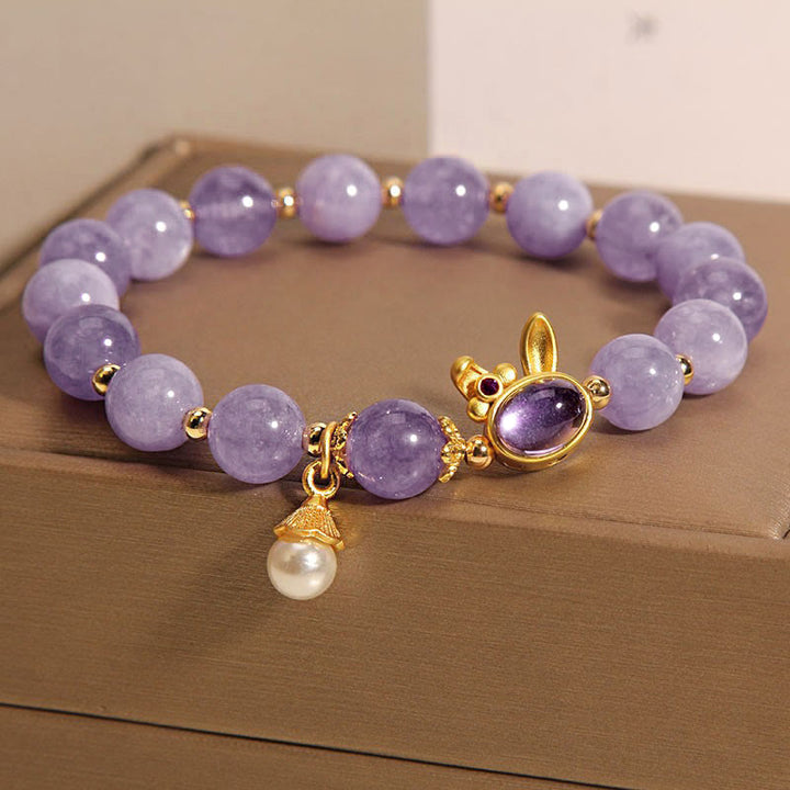 Buddha Stones Glücksarmband mit natürlichem violettem Quarzit und Kaninchenmotiv - image 8