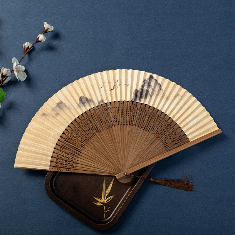 Handfächer aus Bambus mit Buddha-Steinen, Lotus, Libelle, Wildgänsen, Pflaumenblüte, 22,5 cm - Wildgänse 22,5 cm - Gewöhnliche Quaste - image 7