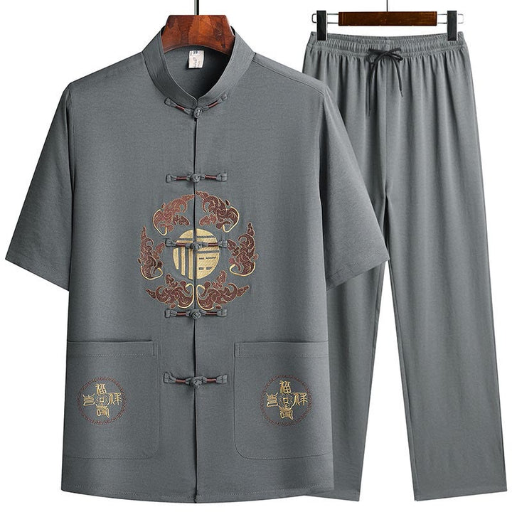 Buddha Stones Fu Charakter Tang Anzug Hanfu Traditionelle Uniform Kurzarm Oberteil Hosen Kleidung Herren Set - Grau (Oberteil und Hose) - US/ UK/AU42，EU52 (3XL)  - image 0