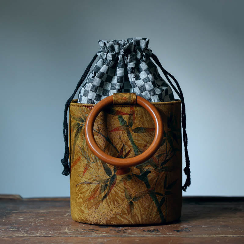 Handtasche mit Buddha-Steinen, Bambusblatt, Schmetterling, Kirschblüte, Kaki, Holzgriff