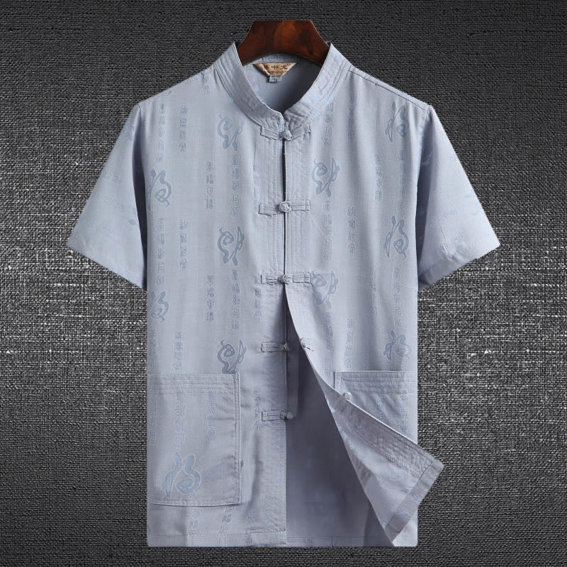 Buddha-Steine, Frosch-Knopf, Fu-Charakter, Drache, Bambusblatt, chinesischer Tang-Anzug, kurzärmeliges Hemd aus Leinen mit Taschen - Hellblau - Fu-Charakter - US/ UK/AU46，EU56 (4XL)  - image 2