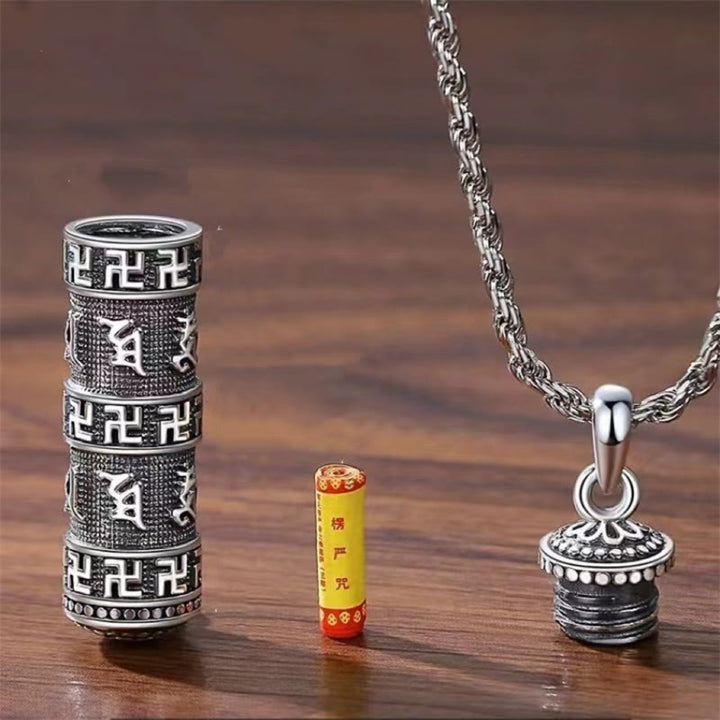 Halskette mit Anhänger aus Buddha-Steine „Om Mani Padme Hum“ mit Hakenkreuz, gedrehte Kette