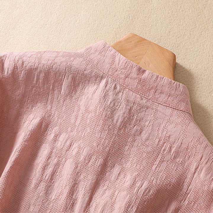 Kurzärmliges Baumwoll-Leinen-Hemd mit Buddha-Steine-Pflaumenblüten-Stickerei und Froschknopf - image 4