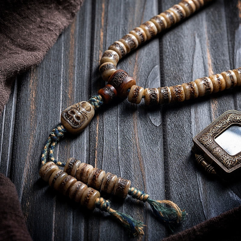 Buddha Stones Tibetische 108 Mala-Perlen aus Yak-Knochen, Dzi-Perle „Der Herr des Leichenwaldes“, Stärke-Armband