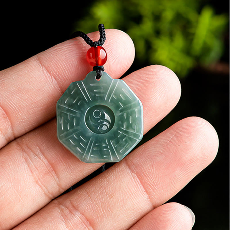 Buddha Stones Natürliche Jade FengShui Bagua Yin Yang Wohlstand Halskette Anhänger