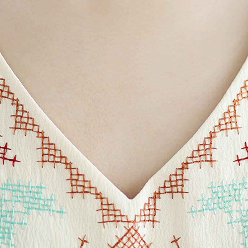 Buddha Stones Retro Stickerei V-Ausschnitt Quasten Tank Top - image 7