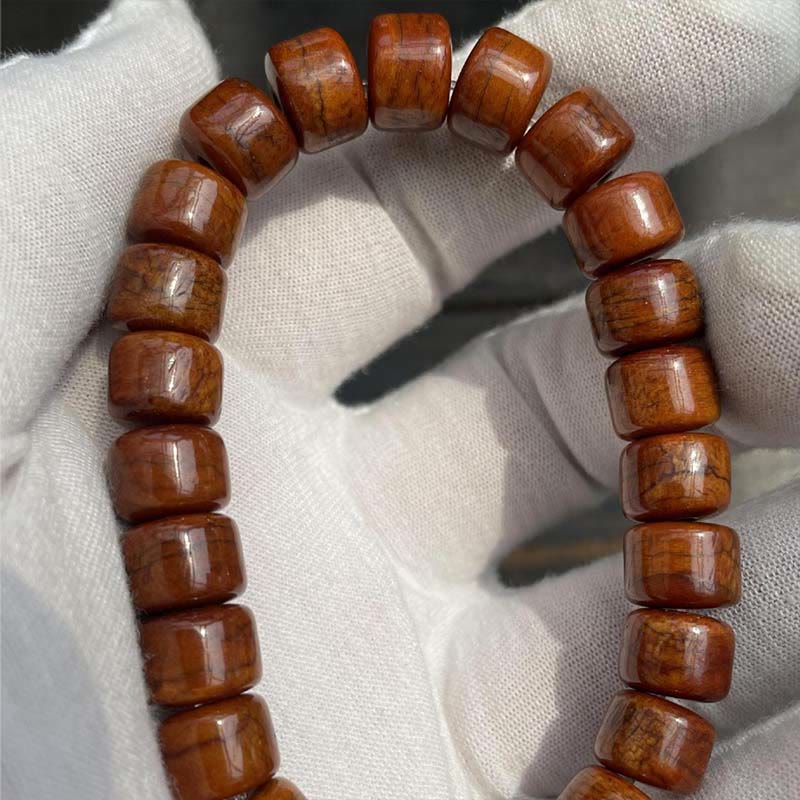 Buddha Stones Tibetische Knochenperlen Dreiäugige Dzi-Perle Schafshorn Roter Achat Stärkearmband