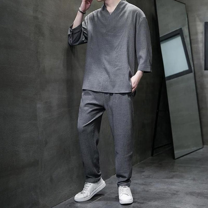 Buddha Stones Unifarbener V-Ausschnitt Dreiviertelarm Shirt Freizeit Hose Bekleidung Herren Set - image 21