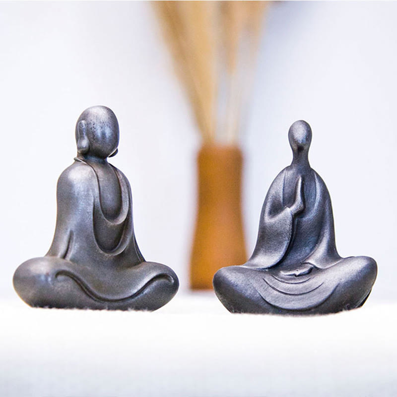 Buddha Stones Tibetische Buddha Eisenpulver Rost Guss Harz Statue Schreibtischdekoration