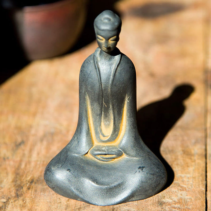 Buddha Stones Handgemachte Sakyamuni Buddha Eisenpulver Rostgegossene Harzstatue Wohnkultur